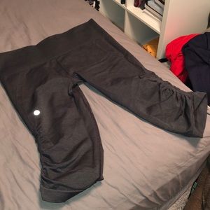 Lululemon cropped leggings